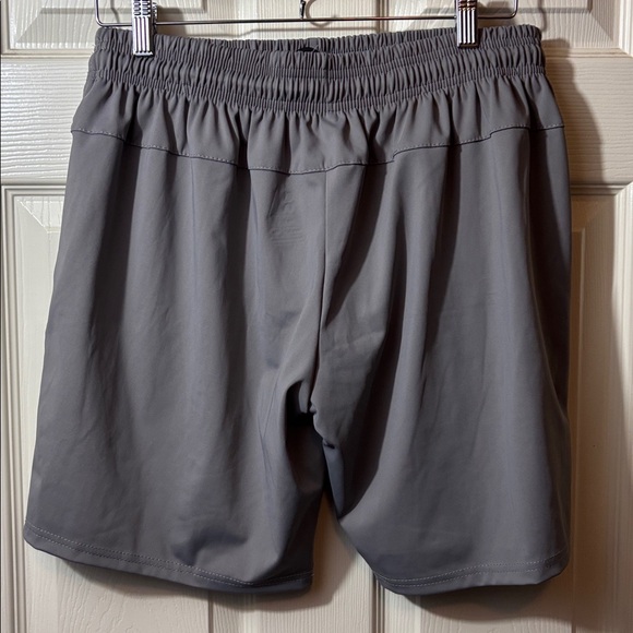 ON Men's Gray Athletic Shorts XXL - Picture 3 of 6